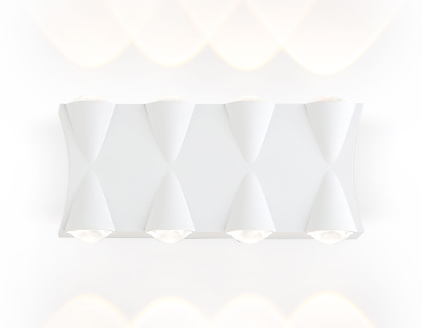 Светильник уличный светодиодный настенный ST4490/8 WH белый LED 4200K 8W IP54 190*80*45 Ambrella Light