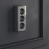 Розетка тройная с заземлением и шторками (графит рифленый) Gallant ОУ IP20 Werkel