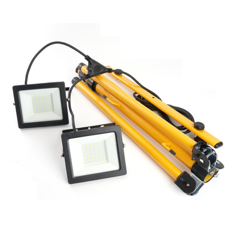 Светодиодный прожектор Feron LL-503 на штативе IP65 2*50W 6400K