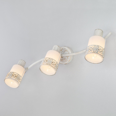 Настенный светильник 3*E14 40Вт белый с золотом IP20 Silvia (20025/3 белый с золотом) Eurosvet