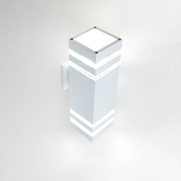 Фасадный светильник General GWL-2Е27-M-IP65 Белый С двойным боковым рассеивателем Гратус General