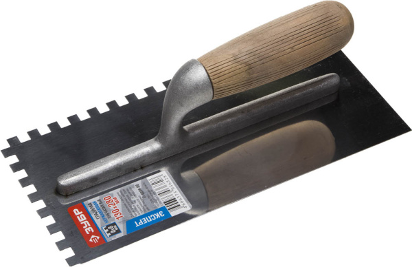 Эксперт 130х280 мм, 8х8 мм, гладилка штукатурная зубчатая нержавеющая с деревянной буковой ручкой. Серия Профессионал. ЗУБР