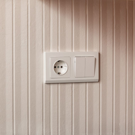 Stark Рамка на 2 поста (белый) Werkel