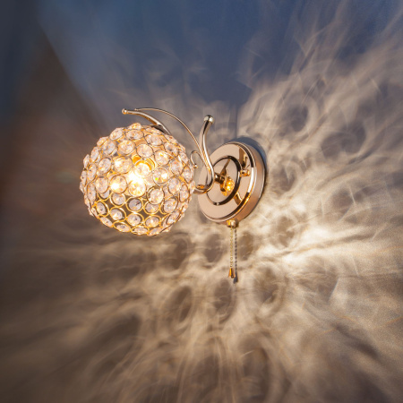 Бра со стеклянным плафоном 1*E27 60Вт золотой IP20 Mirage (7777/1 золото) Eurosvet