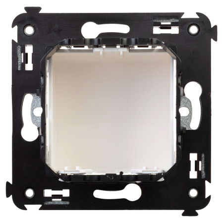 Вывод кабеля из стены "Avanti", "Белое облако" DKC