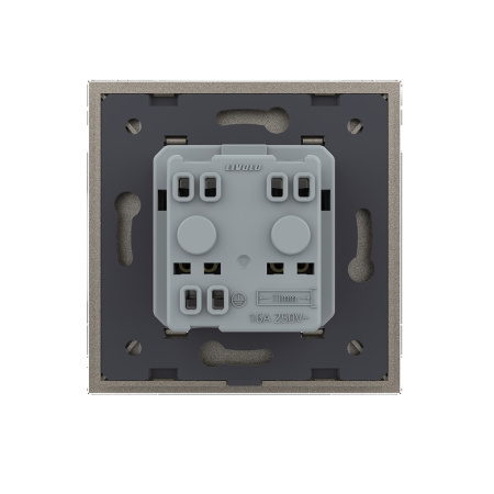 Розетка электрическая 16А с водонепроницаемой крышкой 1 пост, цвет шампань Livolo