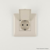 Розетка с крышкой в стену, 2P+E, с з/ш, "Avanti", "Ванильная дымка" DKC