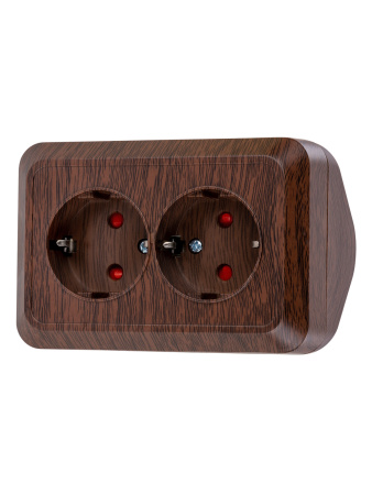 Розетка угловая двойная 2П+3 открытой установки с з/ш IP20 250В 16А бук "Ладога" TDM