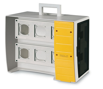 MBOX2 Корпус на 16 модулей и 6 постов с основанием 70х87 мм. DKC