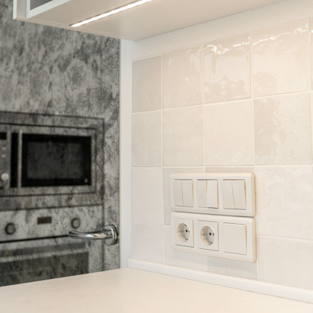 Встраиваемые механизмы Розетка СУ 1 мест. с зазем. 16А перламутр рифленый IP20 Werkel