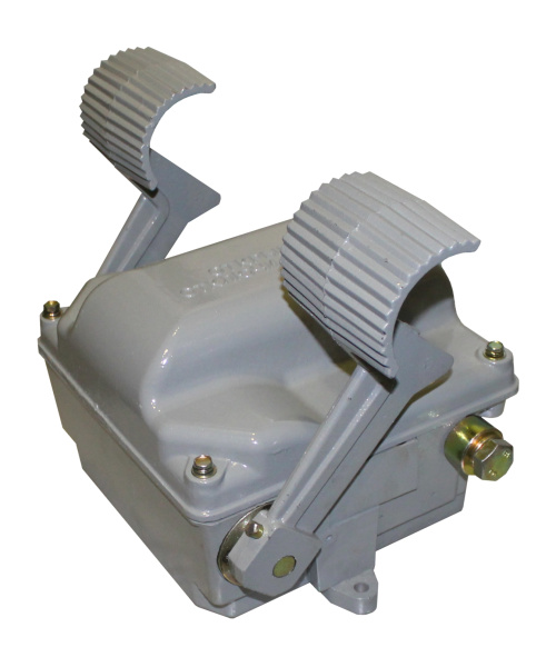 Командоконтроллер экскаваторный ЭК-8257 У2, 6 эл. цепей, ножной привод, ПВ 40%, IP20 Электротехник Командоконтроллер экскаваторный ЭК-8257 У2, 6 эл. цепей, ножной привод, ПВ 40%, IP20 Электротехник