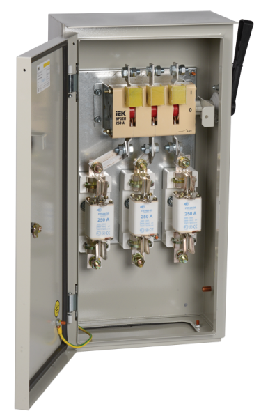 Ящик с рубильником и предохранителями ЯРП-250А У1 IP54 IEK