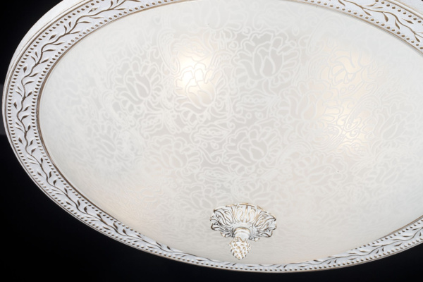 Потолочный светильник 4*E27 40Вт Белый с Золотом IP20 Aritos C906-CL-04-W Maytoni