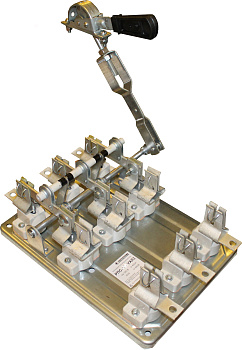 Разъединитель-предохранитель РПС-16/П УХЛ3, 1600А, передняя смещённая рукоятка, правый привод, с ППН-41 1600А Электротехник