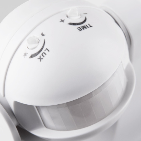 Инфракрасный датчик движения 12m 1,8-2,5m 1200W 180° белый IP44 (a034065) Elektrostandard