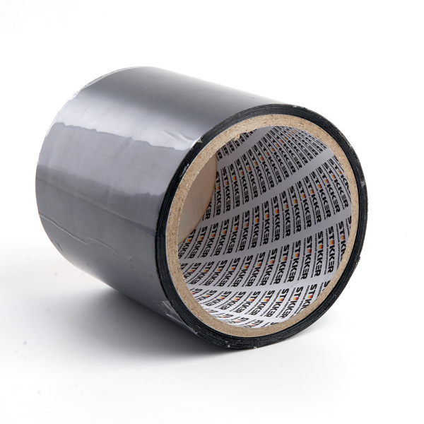 Лента клейкая сверхсильная STEKKER 0,7*100 мм, 1,5 м. черная INTP9-0715-10