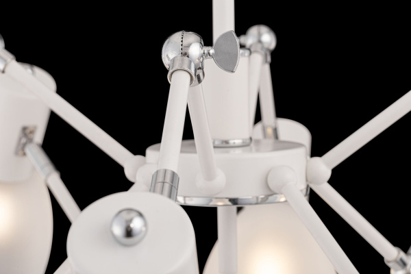 Люстра 8*E14 40Вт Белый и Хром IP20 Avery FR5080PL-08W Freya