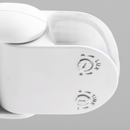 Инфракрасный датчик движения 12m 1,8-2,5m 1200W 180° белый IP65 (a034066) Elektrostandard