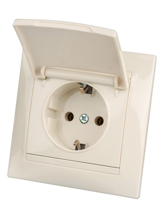 Розетка 2П+З 16А 250В IP44 с крышкой сл. кость "Лама" TDM