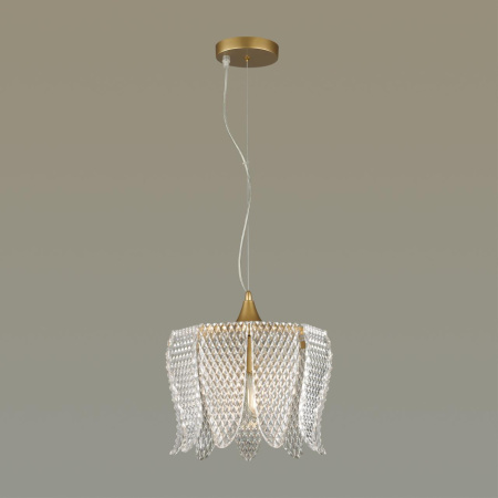 Св-к подвесной E27 3*40W 220V BEATRIS матовое золото LUMION