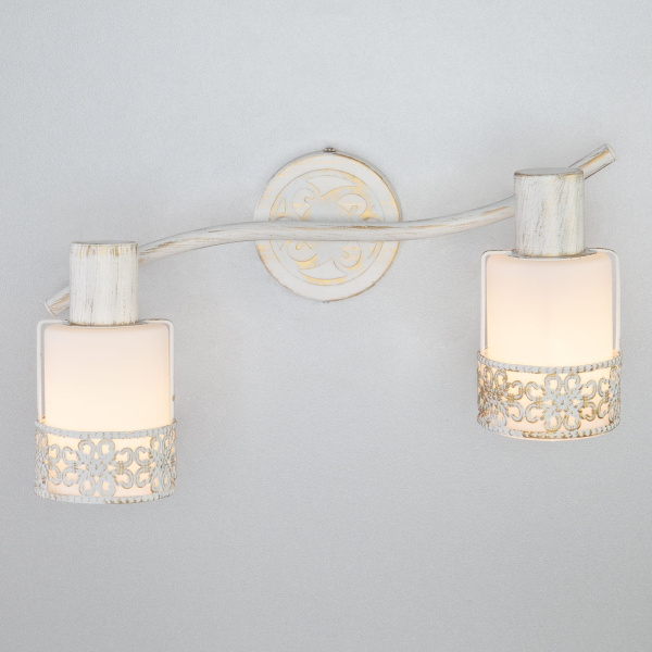 Настенный светильник 2*E14 40Вт белый с золотом IP20 Silvia (20025/2 белый с золотом) Eurosvet