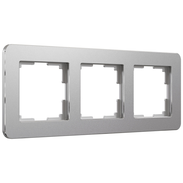 Platinum Рамка на 3 поста алюминий Werkel
