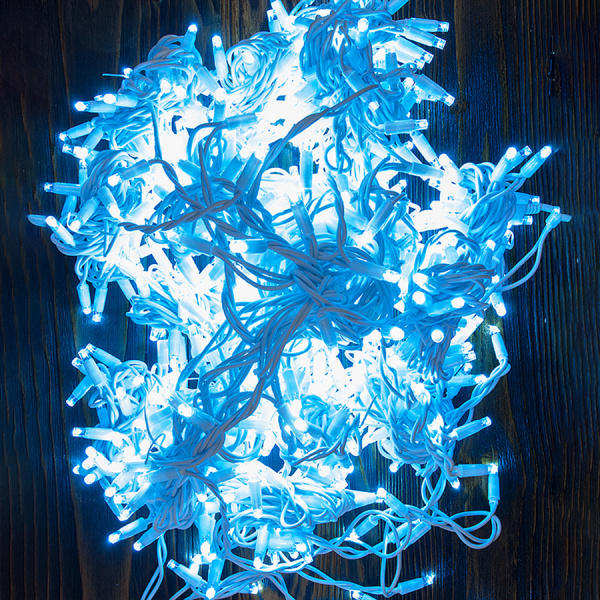 Гирлянда новогодняя уличная "Занавес" GLFG-600-300-200-IP65-CR-6 600 диодов 2x3 м General