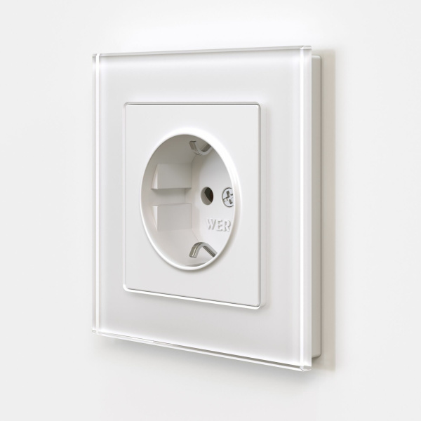 Розетка с заземлением и шторками (белый матовый) СУ IP31 Werkel