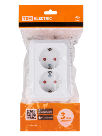 Розетка угловая двойная 2П+З открытой установки с з/ш IP20 250В 16А белая "Ладога" TDM