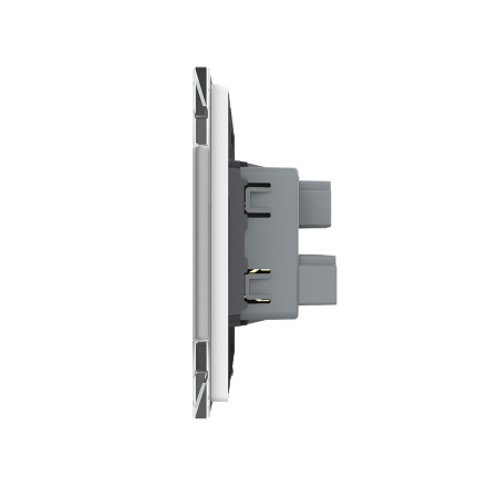 Розетка универсальная 1 модуль Белая Livolo