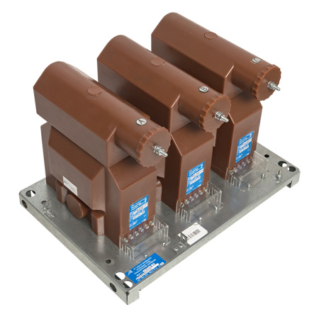 Трёхфазная группа трансформаторов напряжения НИОЛ-СТ-6-2МПУ1-100/V3/100/3-0,5/3Р-30ВА/100ВА У2 EKF