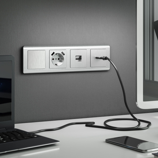 Заглушка (серебряный рифленый) СУ IP20 Werkel