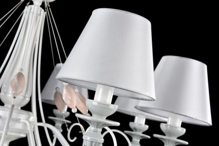 Люстра 8*E14 40Вт Жемчужный белый IP20 Adelia ARM540-08-W Maytoni