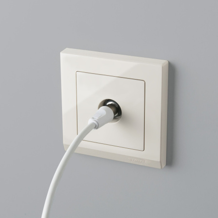 ТВ розетка проходная (слоновая кость) СУ IP20 Werkel