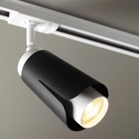 Св-к трековый однофазный IP20 GU10 9W 220V TULIP черный NOVOTECH