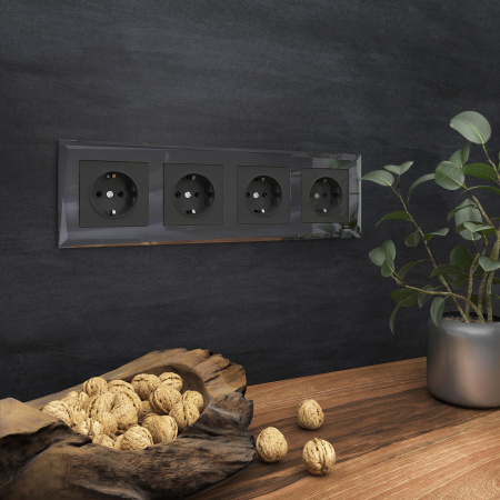 Diamant Рамка на 4 поста (черный) Werkel