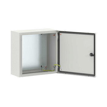Корпус навесной STE с М/П ВхШхГ 400x400x200 мм DKC