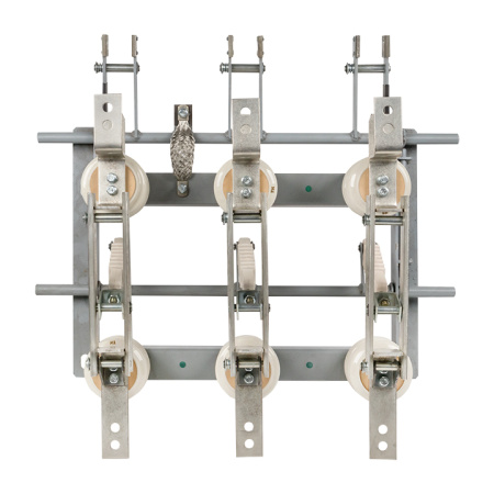 Разъединитель РВЗ-10/1000-I УХЛ3 с приводом ПР-10 Stingray (Стеллаж 8 шт) EKF