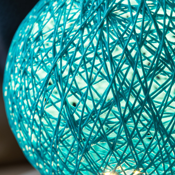 12-80 Светодиодный ночник из ротанга, 220В, 2Вт, 6 диодов, 3200K, 200Лм, 15*15*18см, голубой APEYRON