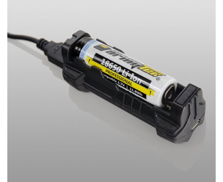 Зарядное Handy C1 с Powerbank Armytek