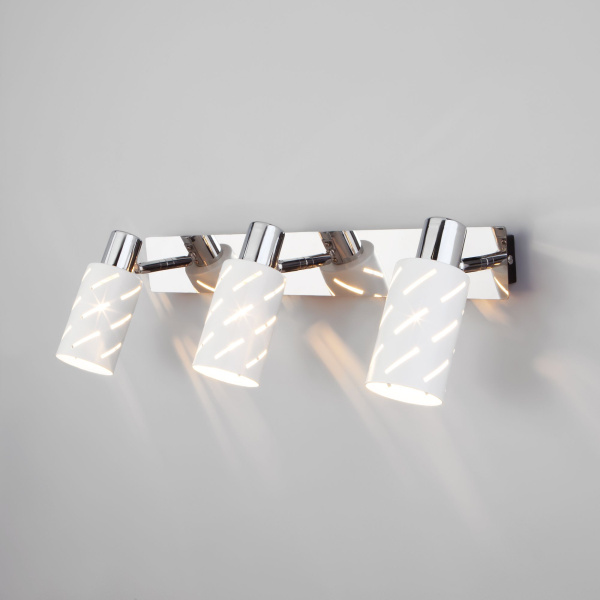 Настенный светильник 3*E14 40Вт белый IP20 (20090/3 белый / хром) Eurosvet