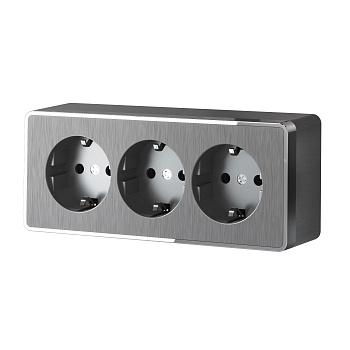 Розетка тройная с заземлением и шторками (графит рифленый) Gallant ОУ IP20 Werkel