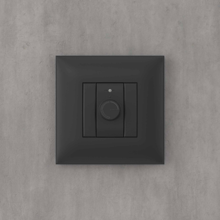 Диммер поворотный в стену, "Avanti", "Черный матовый" DKC