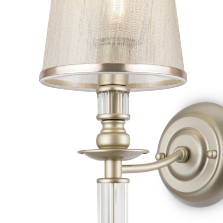 Настенный светильник (бра) 1*E14 40Вт Матовое Золото IP20 Ksenia FR2539WL-01G Freya